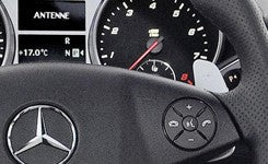 Alpine APF-D200MB Interfaccia comandi al volante e display per Mercedes - TechSoundSystem.com