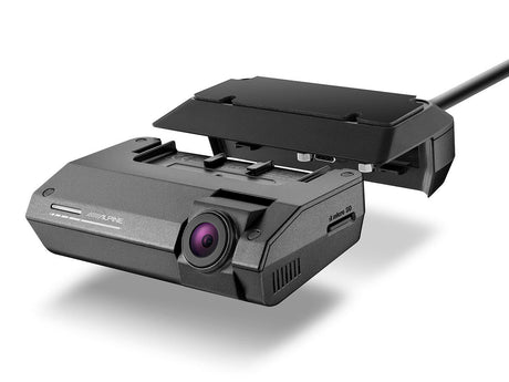 Alpine DVR-F790 Dash Cam connessa con funzione docking e registraizone su ICloud - TechSoundSystem.com