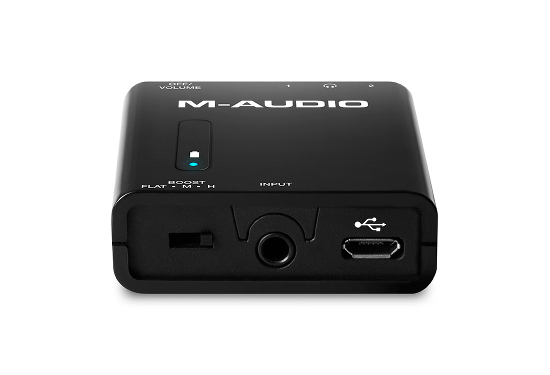 M-AUDIO BASS TRAVELER MINI AMPLIFICATORE PORTATILE PER CUFFIE 2 OUT - TechSoundSystem.com