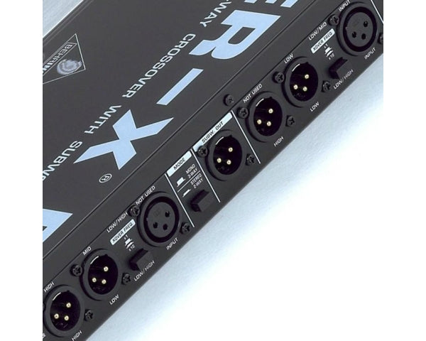 BEHRINGER CX2310 V2 SUPER-X PRO CROSSOVER 2 VIE STEREO 3 MONO USCITA SUBWOOFER - TechSoundSystem.com